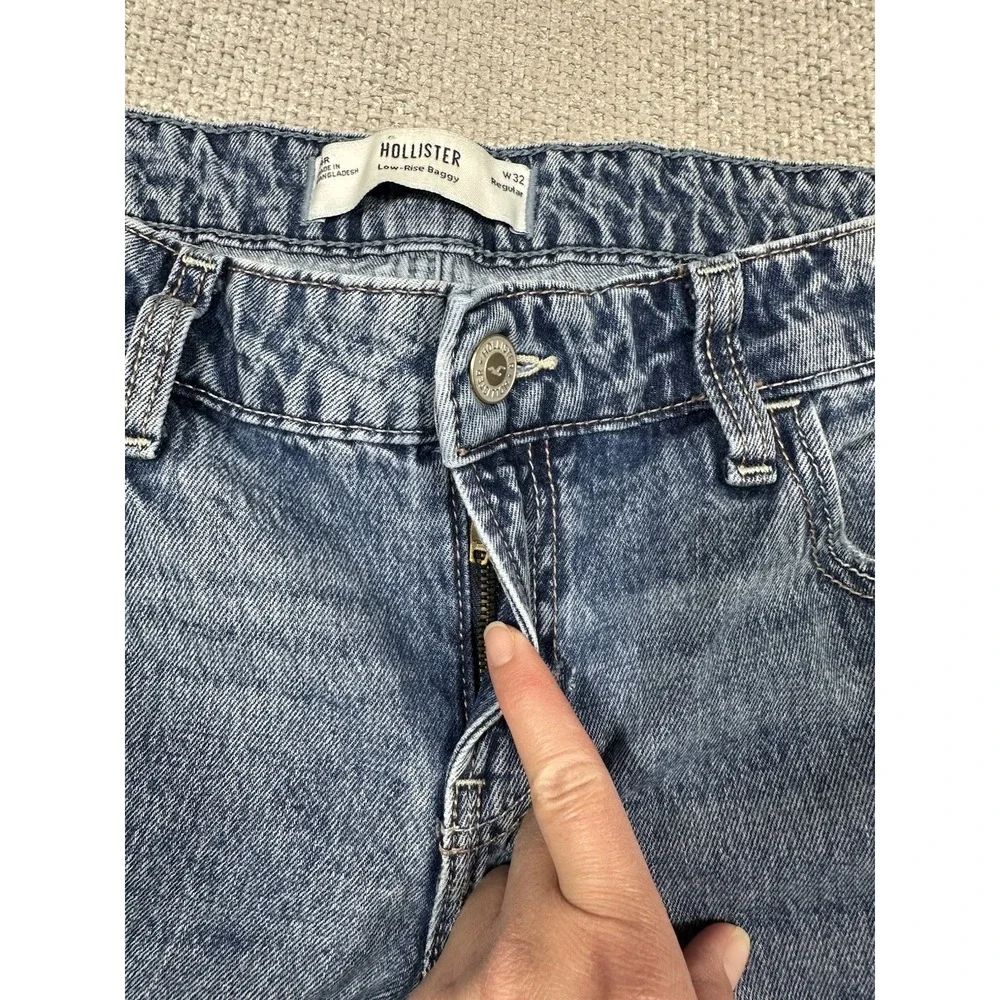 Hollister Jeans Womens 14/32 Blue Low Rise Baggy Wide Leg Embroidered Flaw